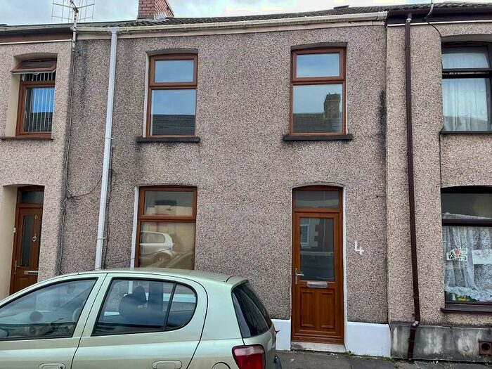 3 Bedroom Terraced House To Rent In Beach Street, Port Talbot, Neath Port Talbot., SA12