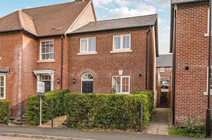 2 Bedroom End Terrace House For Sale In Pitt Road, Winchester Village, Hampshire, SO22