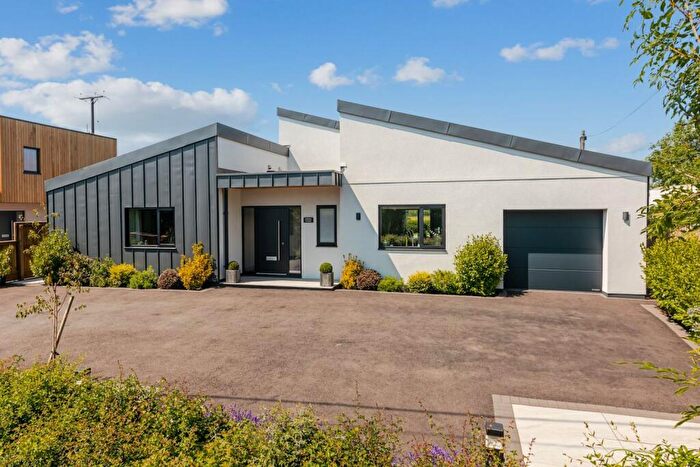 4 Bedroom Detached House For Sale In Hilltop Cottages, Brixton, Plymouth, PL8