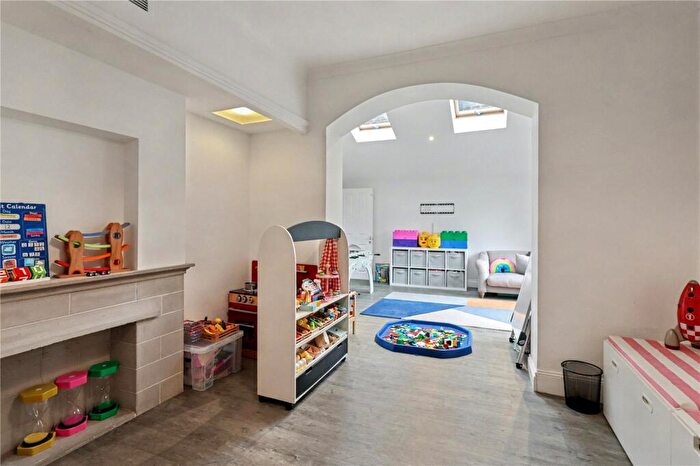 4 Bedroom Semi-Detached House For Sale In Broad Street, Cuckfield, West Sussex, RH17