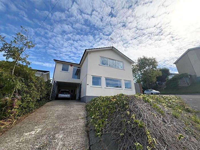 5 Bedroom Detached House For Sale In Beacon Mount, Park Gate, Southampton, SO31