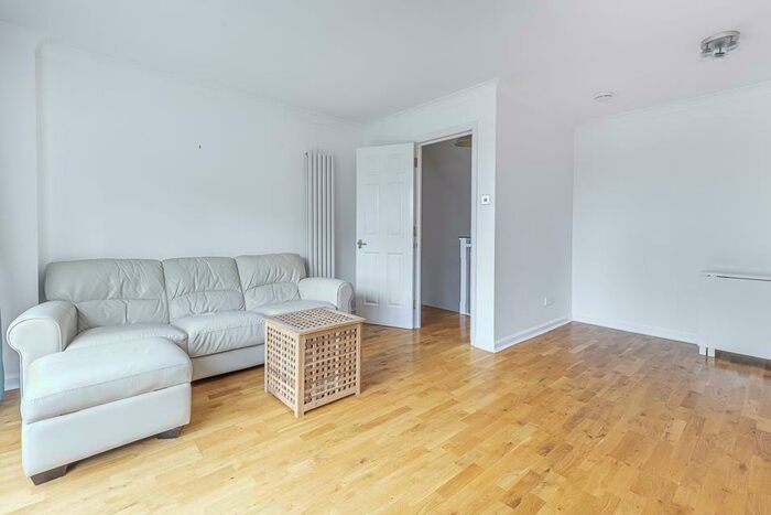 4 Bedroom End Of Terrace House To Rent In Pankhurst Avenue, Britannia Village, E16
