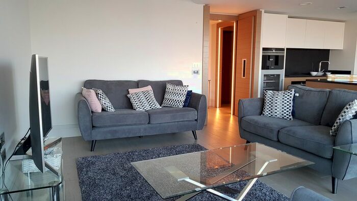 2 Bedroom Flat To Rent In Albert Embankment, London, SE1