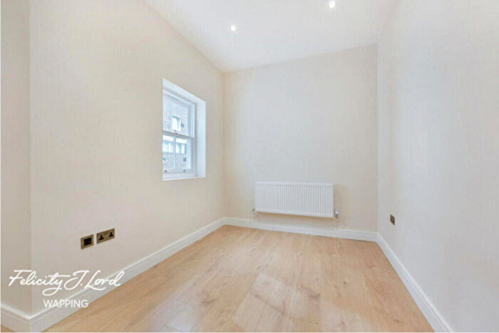 1 Bedroom Apartment To Rent In Commercial Road, London, E1