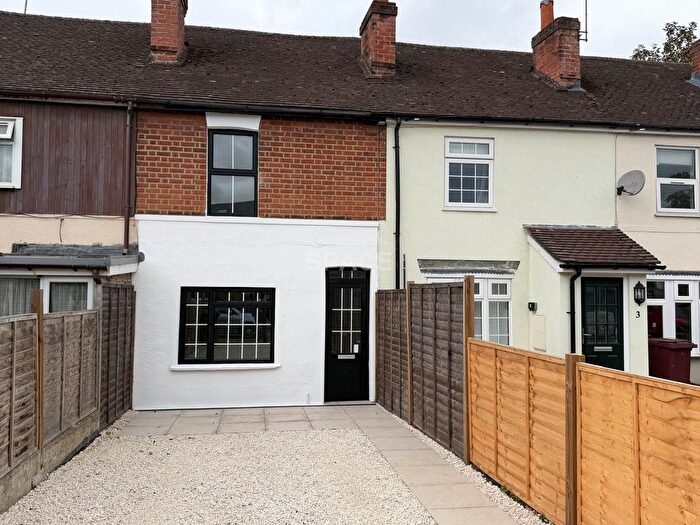 2 Bedroom Terraced House For Sale In Wokingham Road, Reading, RG6