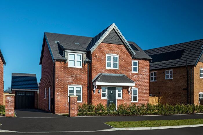 4 Bedroom Detached House For Sale In Rivington Park, Bolton, BL6