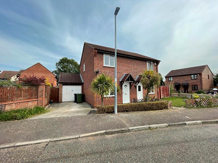 2 Bedroom House To Rent In Keeling Way, Attleborough, Norfolk, NR17