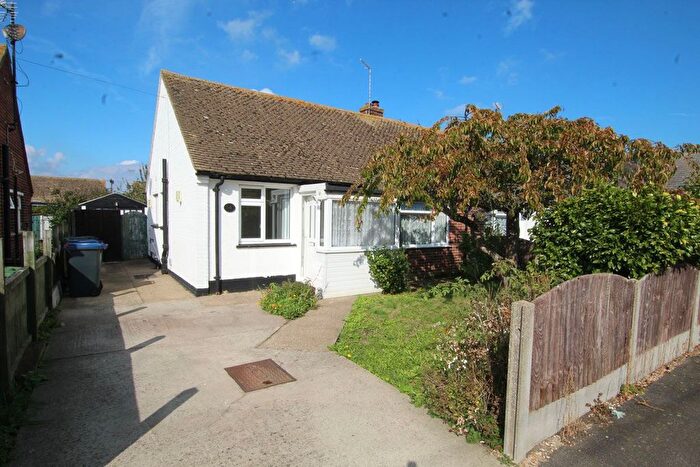 2 Bedroom Bungalow To Rent In Blean View Road, Herne Bay, CT6
