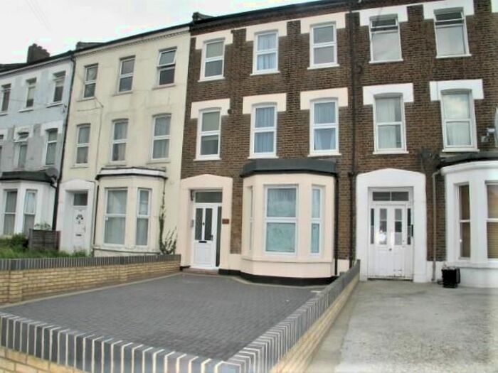 Studio To Rent In Church Street, Edmonton, N9