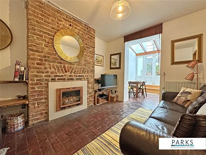 1 Bedroom Apartment To Rent In Buckingham Road, Brighton, East Sussex, BN1