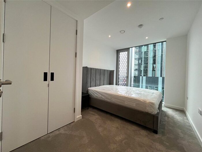 2 Bedroom Apartment To Rent In Great Bridgewater Street, Manchester, M1