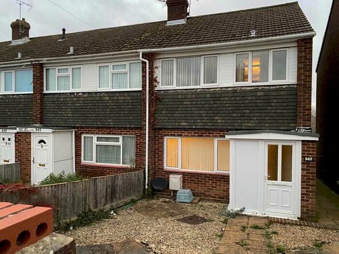 3 Bedroom End Of Terrace House To Rent In Butts Road, Sholing, Southampton, SO19