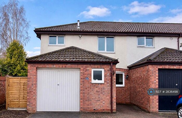 3 Bedroom End Of Terrace House To Rent In Monmouth Close, Eastleigh, SO53