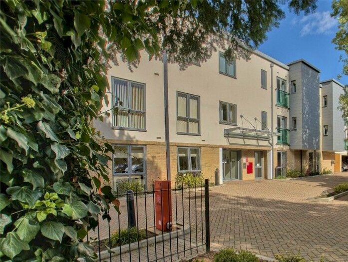 Houses for sale & to rent in PE29 3EX, Ermine Street, Huntingdon West