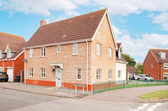 5 Bedroom Detached House For Sale In Paget Crescent, Gorleston, NR31