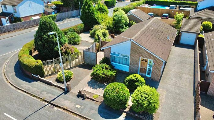 2 Bedroom Detached Bungalow For Sale In Abbots Close, Weston-Super-Mare, BS22