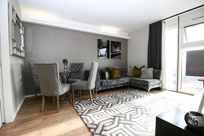 1 Bedroom Apartment To Rent In Cube West, Wharfside Street, B1