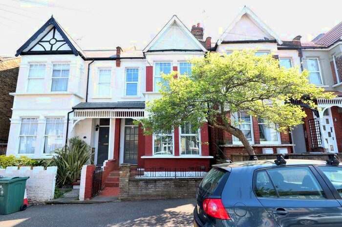 4 Bedroom Terraced House To Rent In Woodstock Road, Walthamstow, E17