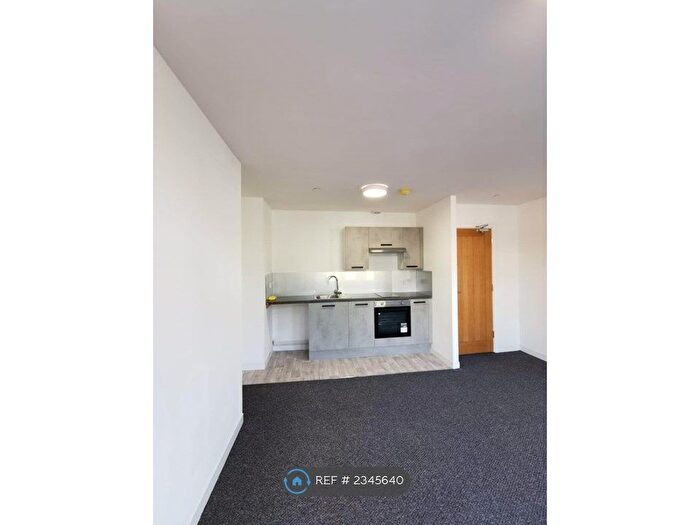 1 Bedroom Flat To Rent In Chepstow Road, Newport, NP19