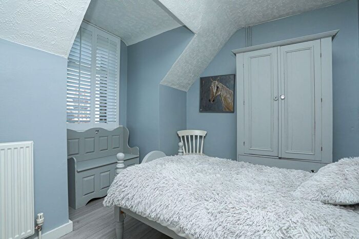 7 Bedroom Semi-Detached House For Sale In Elms Avenue, Ramsgate, CT11