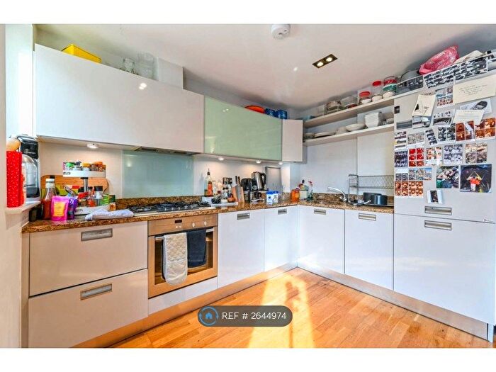2 Bedroom Flat To Rent In Haggerston, Haggerston, N1