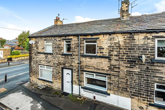 2 Bedroom House To Rent In Andrew Street, Farsley, Pudsey, LS28