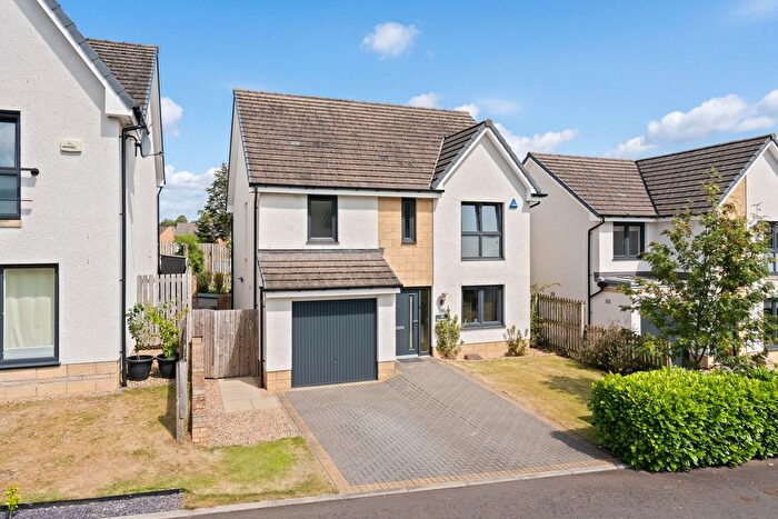 4 Bedroom Detached House For Sale In Oak Drive, Auchterarder, PH3