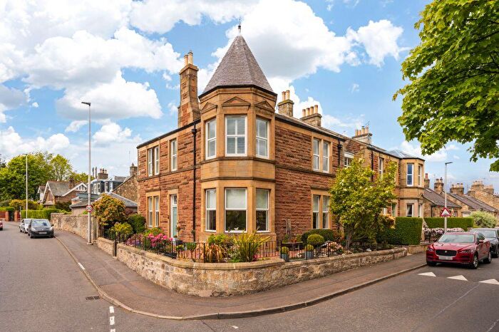 2 Bedroom Flat For Sale In Golf Course Road, Bonnyrigg, EH19