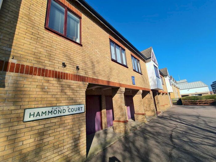 2 Bedroom Flat To Rent In Grenfell Avenue, Hornchurch, RM12