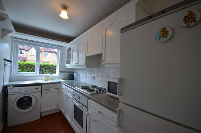 2 Bedroom Flat To Rent In The Gables, Manor Drive, Wembley, HA9