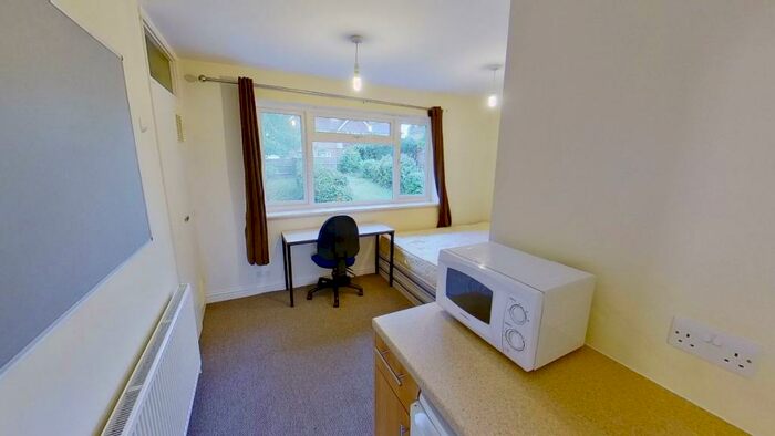 Studio To Rent In Guildford Park Avenue, Guildford, GU2