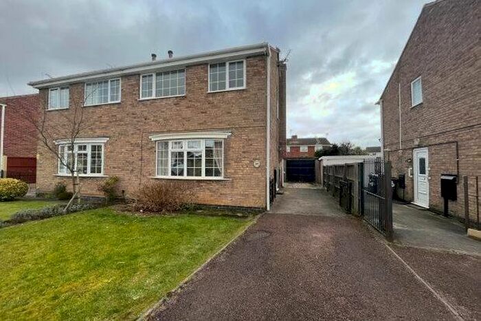 2 Bedroom Property To Rent In Bolsover, Chesterfield, S44