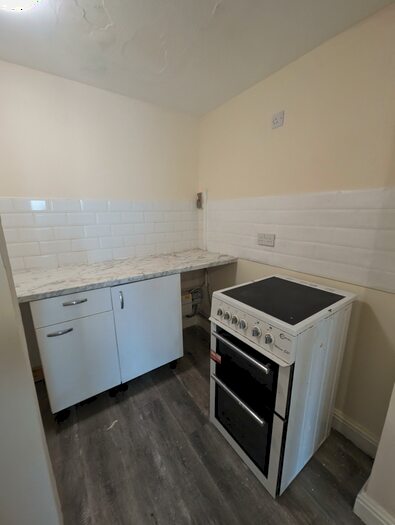 1 Bedroom Apartment To Rent In High Street, Lye, Stourbridge, DY9