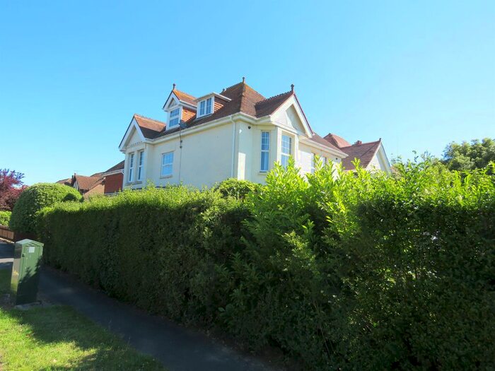 1 Bedroom Flat To Rent In Burwood House, Avenue Road, New Milton, BH25