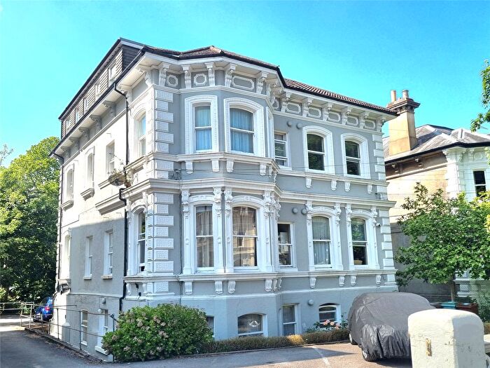 Studio To Rent In Upper Grosvenor Road, Tunbridge Wells, Kent, TN1