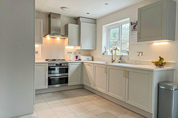 4 Bedroom Detached House For Sale In Maple Grove, Ivybridge, Devon, PL21