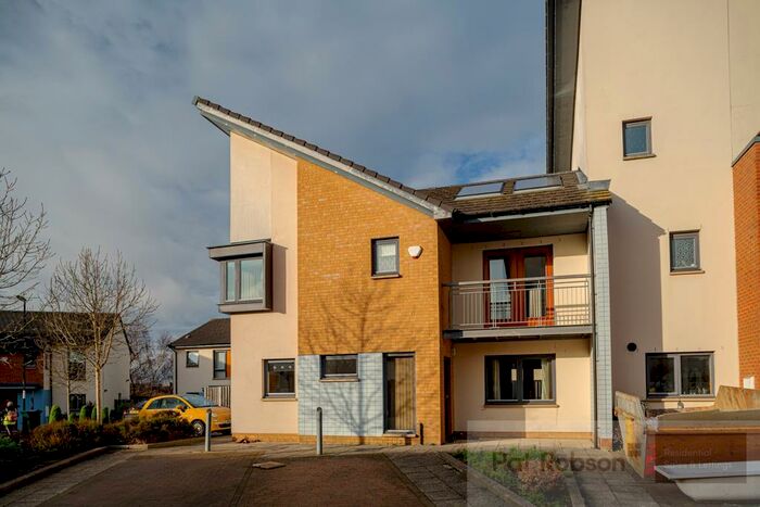 3 Bedroom Semi-Detached House To Rent In Radstock Walk, Riversgate, Walker, NE6