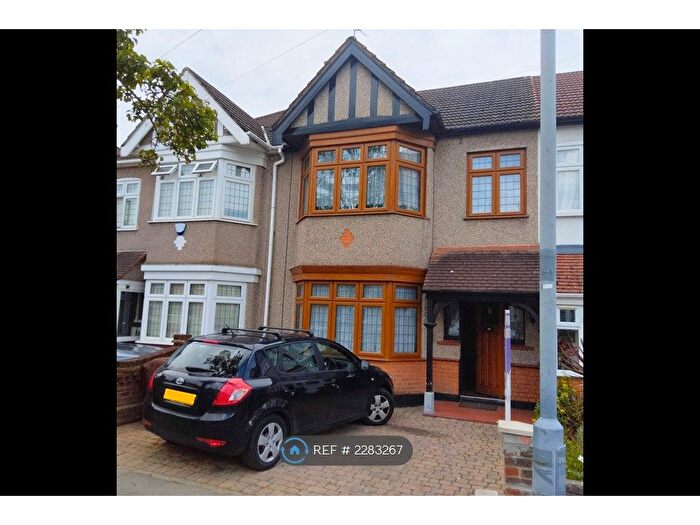 3 Bedroom Terraced House To Rent In Hatley Avenue, London, IG6