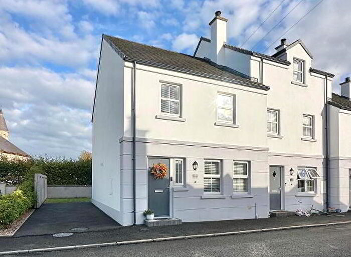 3 Bedroom TownHouse For Sale In Crawfords Close, Portglenone, BT44