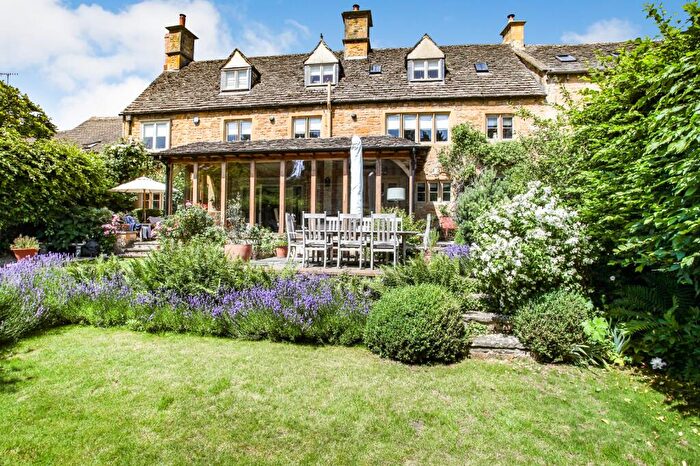 4 Bedroom Terraced House For Sale In High Street, Blockley, Gloucestershire., GL56
