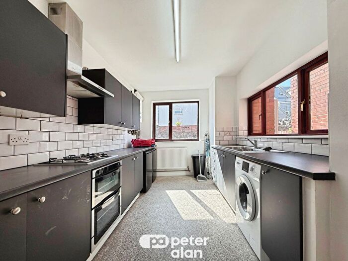 4 Bedroom Property To Rent In Talworth Street, Cardiff, CF24