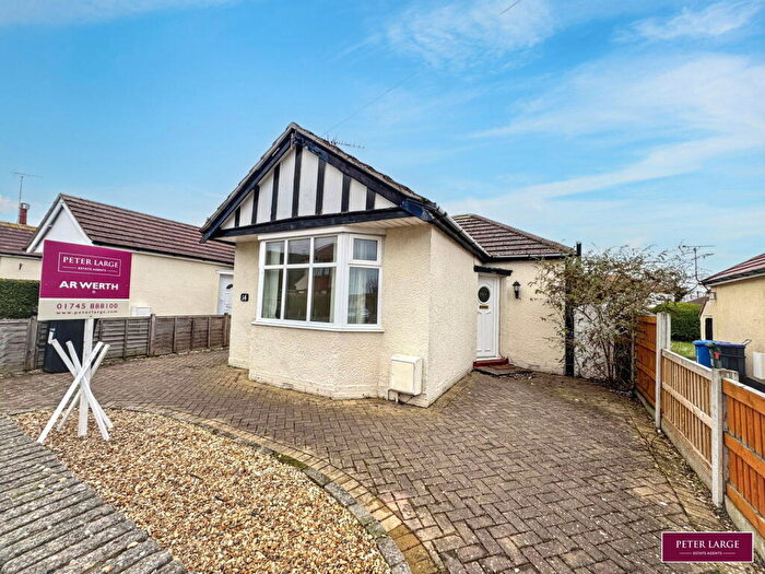 2 Bedroom Detached Bungalow For Sale In Fairview Crescent, Prestatyn, Denbighshire, LL19