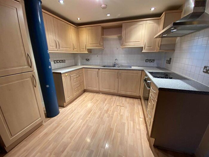 2 Bedroom Apartment To Rent In Cambridge Mill, Cambridge Street, Manchester, M1