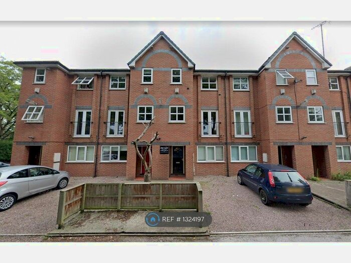 6 Bedroom End Of Terrace House To Rent In Bridgelea Road, Manchester M20