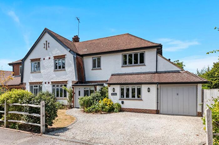 4 Bedroom Semi-Detached House For Sale In West Drive, Angmering, BN16