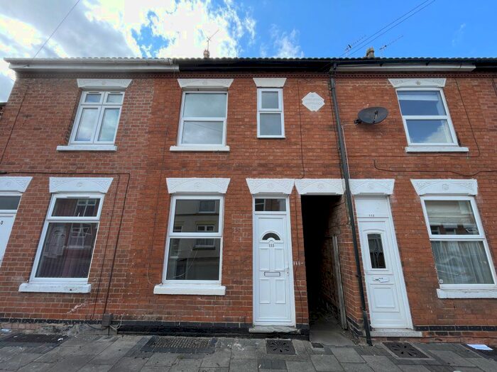 3 Bedroom Semi-Detached House To Rent In Leopold Street, Loughborough, LE11