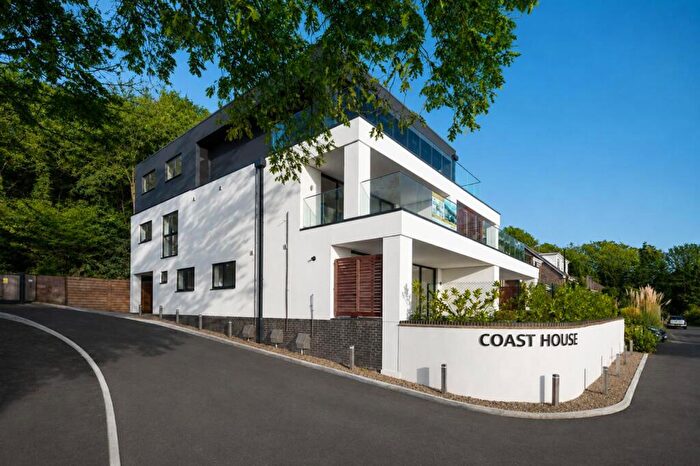 2 Bedroom Apartment For Sale In Coast House, Encombe Hill, Sandgate, CT20