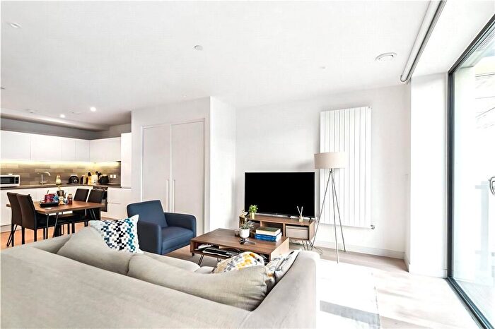 Apartment To Rent In John Cabot House, Royal Crest Avenue, Royal Wharf, London, E16