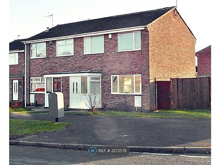 3 Bedroom Semi-Detached House To Rent In Beaufort Road, Stenson Fields, Derby, DE24