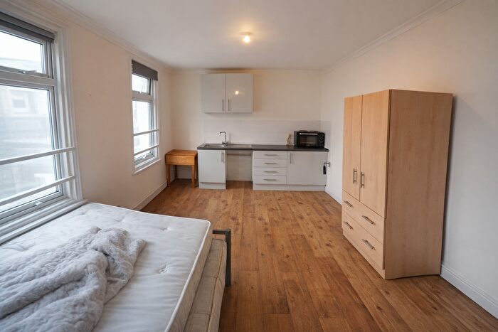 1 Bedroom Studio To Rent In Brookhill Road, London, SE18